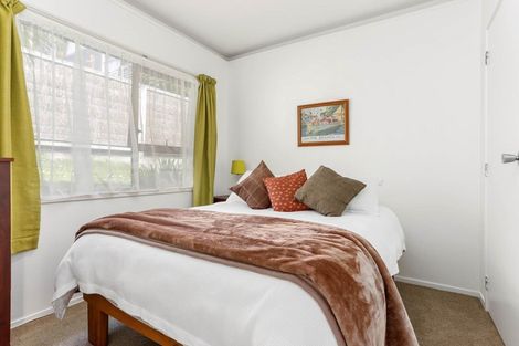 Photo of property in 2/54 Mayfair Crescent, Mairangi Bay, Auckland, 0630