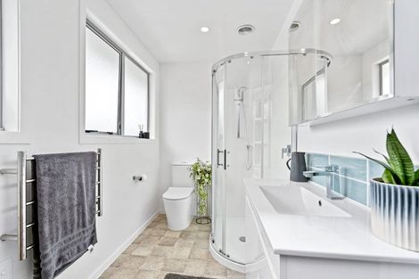 Photo of property in 6 Hilltop Avenue, Morningside, Whangarei, 0110