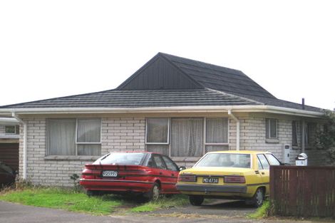 Photo of property in 1/45 Blacklock Avenue, Henderson, Auckland, 0612