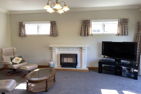 Photo of property in 21 Lincoln Avenue, Epuni, Lower Hutt, 5011