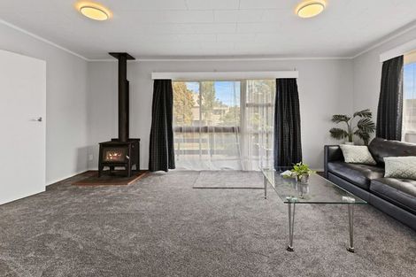 Photo of property in 7 Hinau Street, Pukehangi, Rotorua, 3015