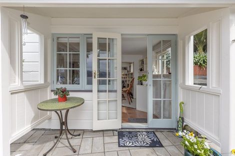 Photo of property in 9 Sinclair Street, Seatoun, Wellington, 6022