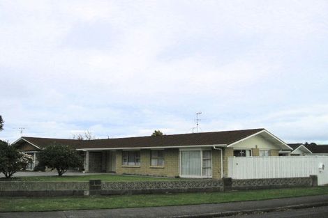 Photo of property in 16a Oriwa Street, Waikanae, 5036