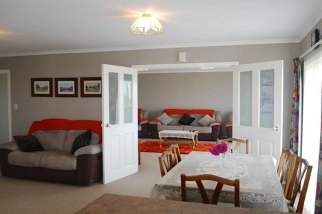 Photo of property in 156 King Road, Inglewood, 4386