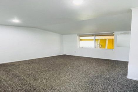 Photo of property in 7 Etherton Drive, Weymouth, Auckland, 2103