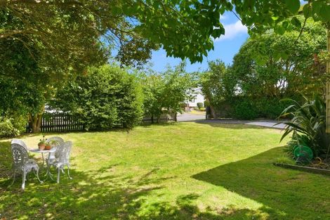 Photo of property in 5 Dennis Taylor Court, Paraparaumu, 5032