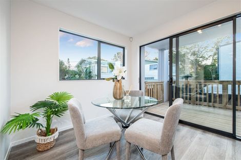 Photo of property in 50a Sherwood Avenue, Te Atatu South, Auckland, 0610