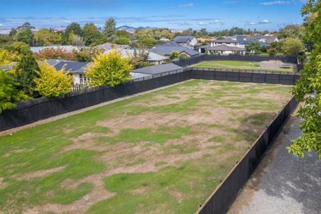 Photo of property in 409 Sawyers Arms Road, Harewood, Christchurch, 8051