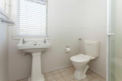Photo of property in 4/23 Holly Road, St Albans, Christchurch, 8014