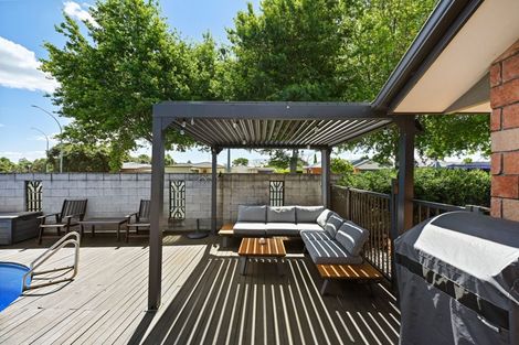 Photo of property in 34 Nielsen Gardens, Rototuna, Hamilton, 3210