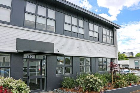 Photo of property in 5/210 Collingwood Street, Nelson, 7010