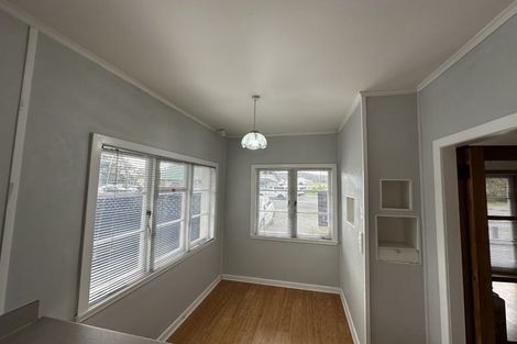 Photo of property in 2 Keays Road, Avenues, Whangarei, 0110