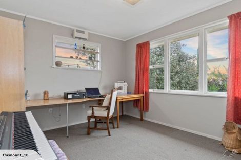 Photo of property in 32 Faulkner Street, Gate Pa, Tauranga, 3112