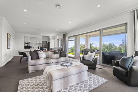 Photo of property in 12 Fleetwood Lane, Turitea, Palmerston North, 4472