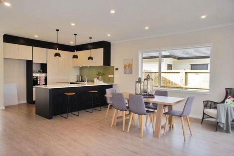 Photo of property in 14 Rauaruhe Road, Karaka, Papakura, 2113