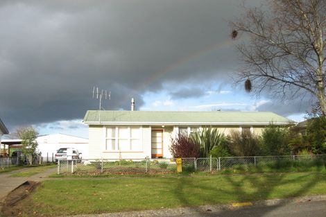 Photo of property in 28 Hingaia Street, Turangi, 3334