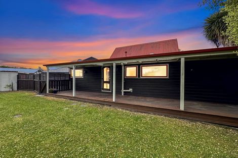 Photo of property in 351 Sawyers Arms Road, Harewood, Christchurch, 8051