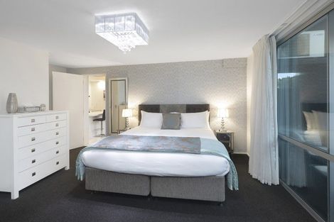 Photo of property in 12 Harry Ell Drive, Cashmere, Christchurch, 8022