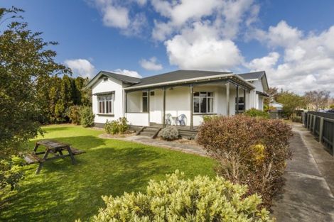 Photo of property in 1 Ngaio Street, West End, Palmerston North, 4412
