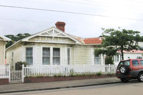 Photo of property in 34 Stanley Street, Berhampore, Wellington, 6023