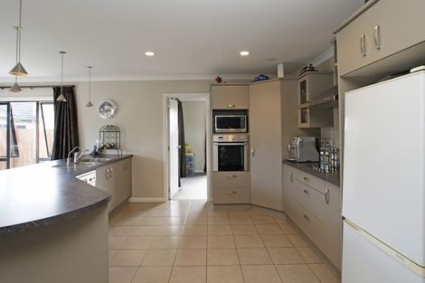 Photo of property in 3 Gibbston Close, Huntington, Hamilton, 3210