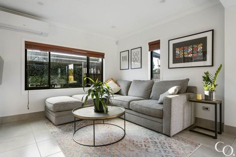 Photo of property in 48 Pitau Road, Mount Maunganui, 3116