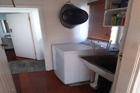 Photo of property in 108 Russell Terrace, Berhampore, Wellington, 6023