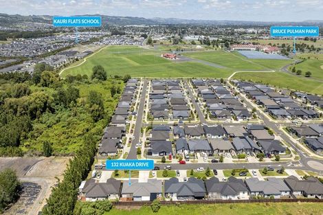 Photo of property in 132 Kuaka Drive, Takanini, 2112