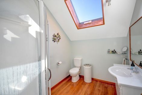 Photo of property in 12 Strathmore Crescent, Roslyn, Dunedin, 9010