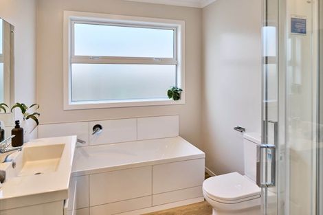 Photo of property in 15a Melrose Street, Wallaceville, Upper Hutt, 5018