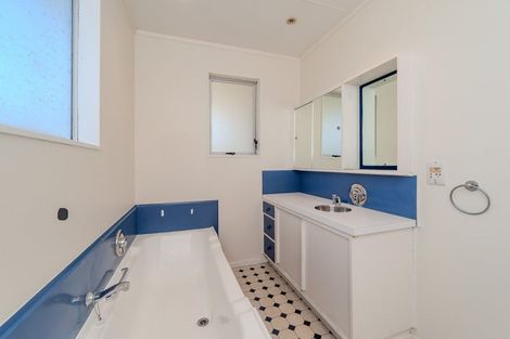 Photo of property in 59 Palmer Crescent, Silverstream, Upper Hutt, 5019