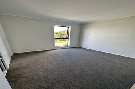 Photo of property in 62 Clark Road, Hobsonville, Auckland, 0616