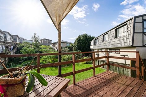 Photo of property in 5/44 Sunnyside Road, Sunnyvale, Auckland, 0612