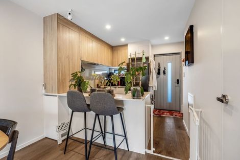 Photo of property in 16 Selo Street, Glen Eden, Auckland, 0602