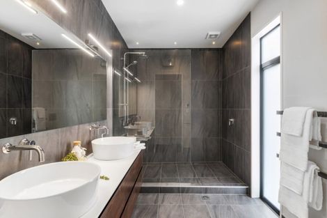 Photo of property in 24d Mansfield Avenue, St Albans, Christchurch, 8014