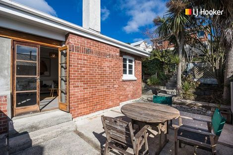 Photo of property in 32 Cranston Street, Andersons Bay, Dunedin, 9013
