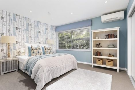 Photo of property in 14 Churchill Road, Murrays Bay, Auckland, 0630