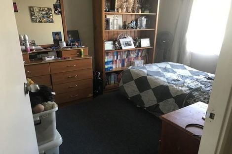 Photo of property in 1/13 Rukumoana Place, Clendon Park, Auckland, 2103