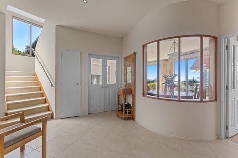 Photo of property in 3/56 Castor Bay Road, Castor Bay, Auckland, 0620