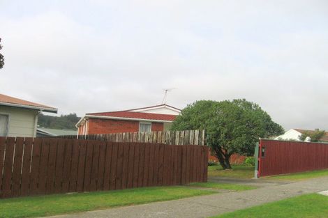 Photo of property in 2 Conclusion Street, Ascot Park, Porirua, 5024