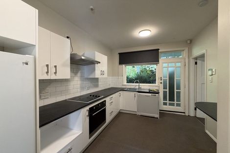 Photo of property in 4a Easdale Street, Kelburn, Wellington, 6012