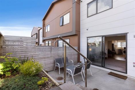 Photo of property in 10 Kiato Lane, Flat Bush, Auckland, 2019