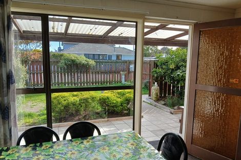 Photo of property in 2/122 Effingham Street, North New Brighton, Christchurch, 8083