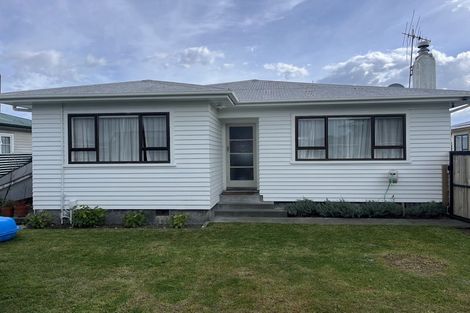 Photo of property in 14 Richmond Street, Maraenui, Napier, 4110