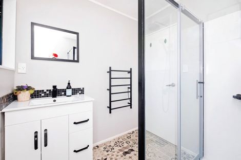 Photo of property in 804a Lyell Street, Akina, Hastings, 4122