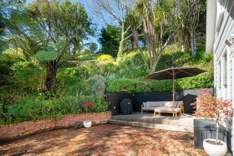 Photo of property in 11 Ardross Avenue, Khandallah, Wellington, 6035