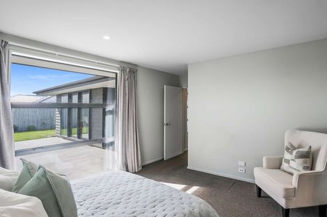 Photo of property in 6 Marcoola Drive, Rolleston, 7614