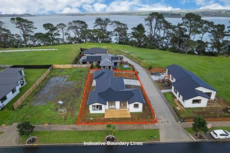 Photo of property in 14a Mclarin Road, Glenbrook, 2681