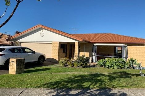 Photo of property in 10 Sayes Close, East Tamaki, Auckland, 2013