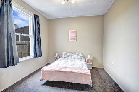 Photo of property in 157 Oxford Street, South Dunedin, Dunedin, 9012
